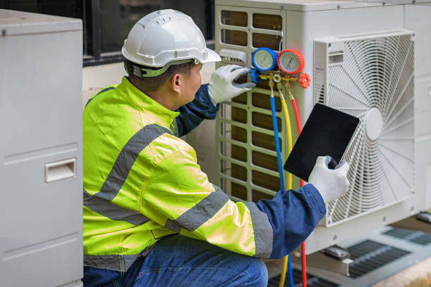 Professional Heat Pump Repair technician working in Union Mills, NC